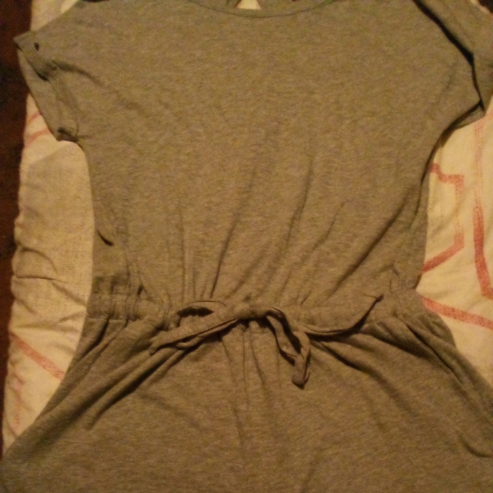 Romper - Picture 2 of 3
